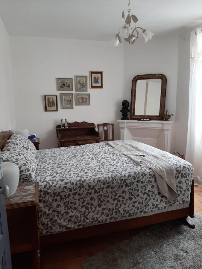 La Parenthese Villa Folles Exterior photo